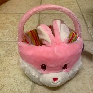 4/$10 😱 NWT plush Easter basket